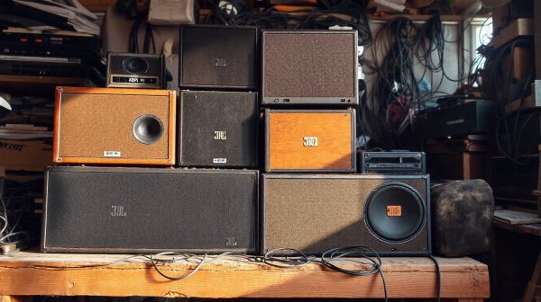 Top 5 raisons de choisir des enceintes JBL d'occasion